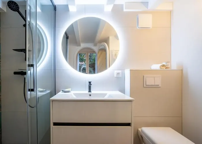 3 Personnes Avec Terrasse 50 M De La Grande Surf Apartman *